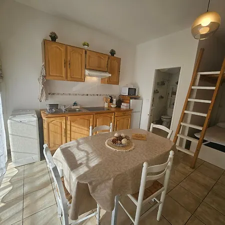 L'escale Campanoise Et Du Pic