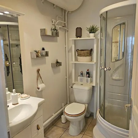 L'escale Campanoise Et Du Pic *