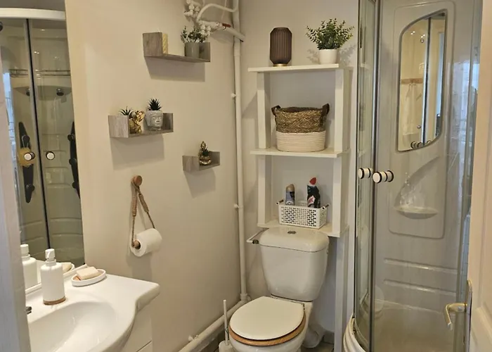 L'escale Campanoise Et Du Pic *